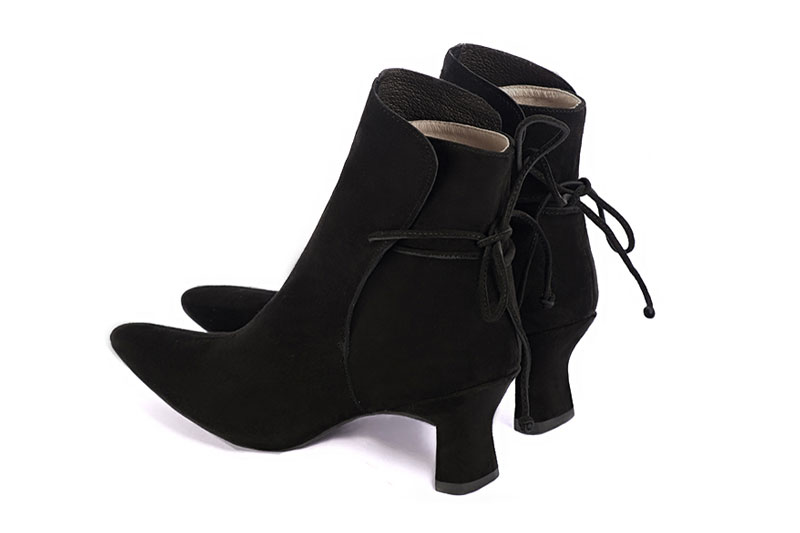 Matt black women's ankle boots with laces at the back. Tapered toe. Medium spool heels. Rear view - Florence KOOIJMAN